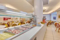 Hotel Ambassador - breakfast
