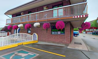 Canadas Best Value Inn and Suites Vernon