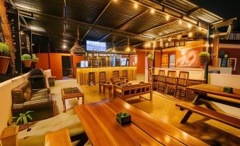 Dharma Backpackers
