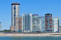 Strandappartementen de Gulden Stroom Hotels in der Nähe von Museumschip Mercuur