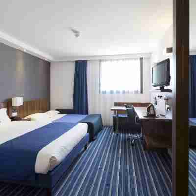 Holiday Inn Express Montpellier - Odysseum Rooms
