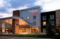 Fairfield Inn & Suites Lethbridge Hotels in der Nähe von Helen Schuler Nature Centre