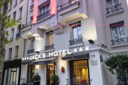 Jack's Hotel Отели рядом с достопримечательностью «Высшая нормальная школа»