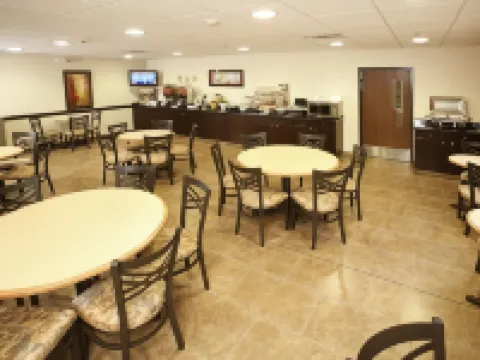 Microtel Inn & Suites by Wyndham Toluca