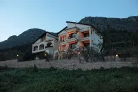 Almini Apartments Hotels in Thesprotia