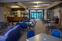 Whitehorse Inn Hotels in Longburn