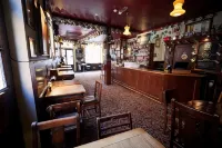 Wykeham Arms - bar