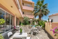 Louladakis Apartments - جاكوزي