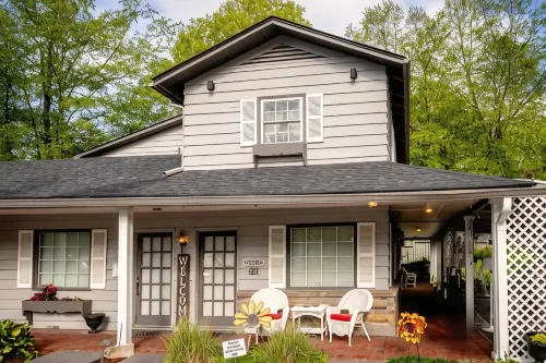 Azalea Garden Inn فنادق في Blowing Rock