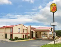 Super 8 by Wyndham Kerrville TX Hotels in Center Point