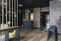 Hotel Sub Hotels in Аньєр-сюр-Сен