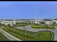 Four Points by Sheraton New Delhi, Airport Highway Hotel dekat Dwarka Sektor 8