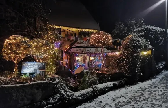 維茲塔旗豪華套房酒店