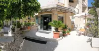 Hotel Saturno