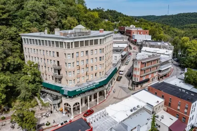 1905 Basin Park Hotel Hôtels à proximité de : Eureka Springs Historical Msm