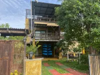Golden Mango House Hotels in Sam Roi Yot Subdistrict
