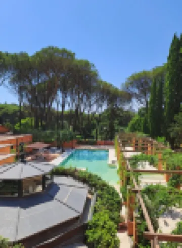 Hero's Garden Relais