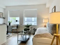 Day Dream Townhall Square Apartments Hotels in Svalbarðseyri