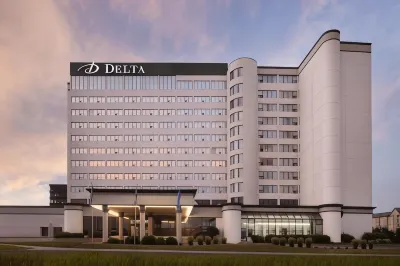 Delta Hotels Edmonton South Conference Centre Hotels in der Nähe von Giant Baseball Bat
