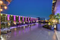 Gold the Royal Newly Built - 2Mins Walk from New Delhi Railway Station & 5Mins from Connaught Place