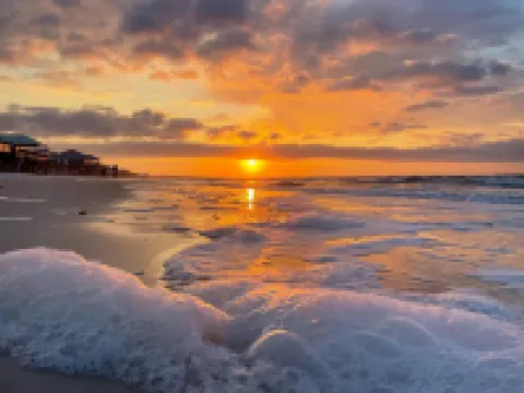 Cozy Living Area and Community Pools - Charming Island Retreat 多芬島酒店