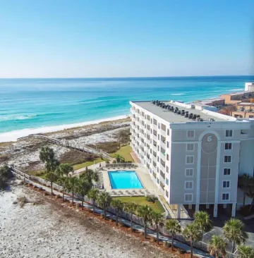 Destin on the Gulf 607 - Updated Gulf Front Property at Destin on the Gulf