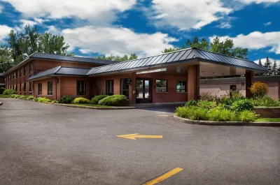 Ramada by Wyndham Laval Các khách sạn gần Parc Marc-Aurèle-Fortin
