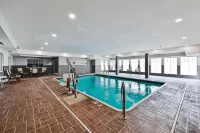 Country Inn & Suites by Radisson, Bloomington-Normal Airport, IL