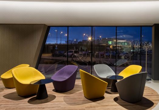 이비스 스타일스 부다페스트 에어포트 외관 또는 로비 이미지