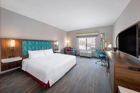 Hampton Inn by Hilton Columbus Downtown Отели рядом с достопримечательностью «Columbus State University Department of Theater»