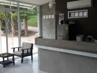 On the Rock Chaiyaphum Bed & Breakfast Hotels in Amphoe Kaeng Khro