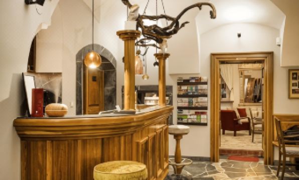 Hotel Pok Garni