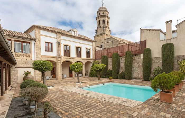 Hotel Puerta de la Luna