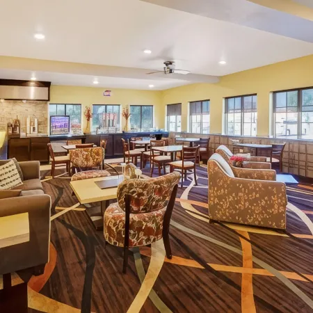 Super 8 by Wyndham Akron S/Green/Uniontown Oh