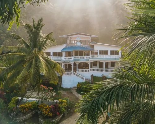 Sea Esta Resort & Cafe Hotels in Kashid