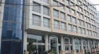 Hotel Supreme Hotels in La Trinidad