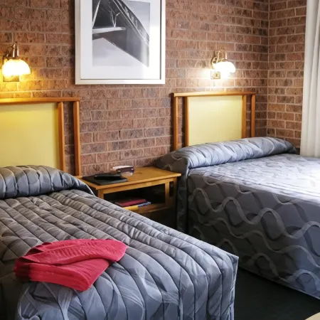 The Wayfarer Motel