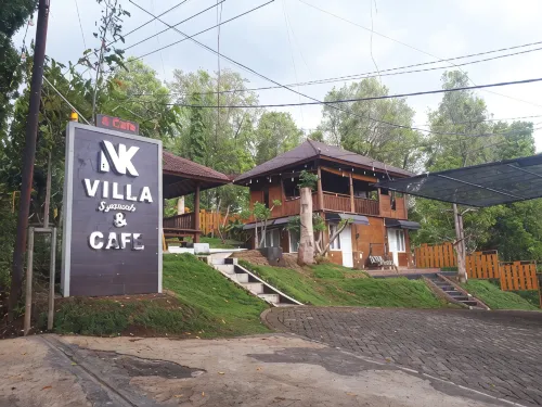 NK Villa Syariah and Cafe Prigen