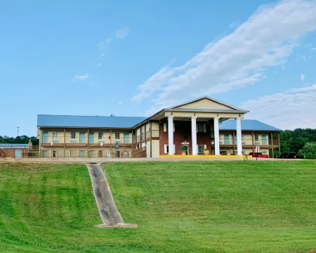 Weston Inn & Suites Hotels in Rusk