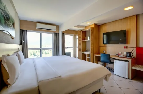 Quality Rio de Janeiro - Barra da Tijuca Отели рядом с достопримечательностью «Парк Дош Атлеташ»