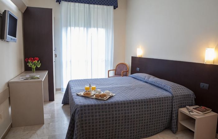 Auto Park Hotel
