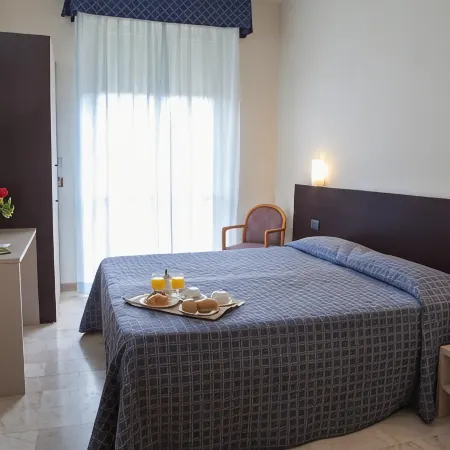 Auto Park Hotel