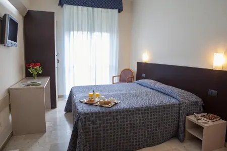 Auto Park Hotel Отели рядом с достопримечательностью «Вилла Кастелло»