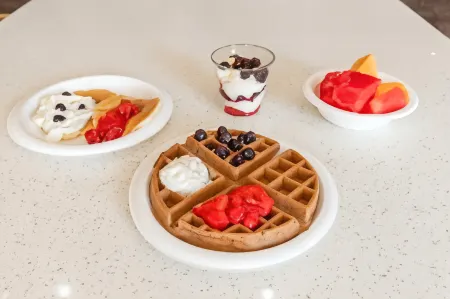 Best Western Plus des Moines West Inn  Suites