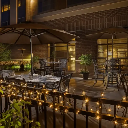 Sheraton St. Paul Woodbury Hotel