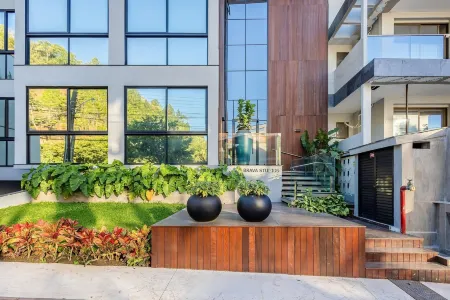 Sua estadia próxima da Praia Brava - BSO Отели рядом с достопримечательностью «Balaroti Camboriú»