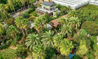 Seogwipo Valley Log House Village