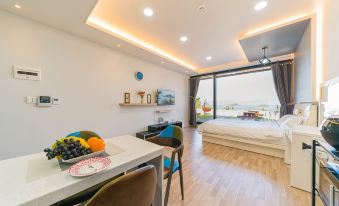 Yeosu the Island Looks Pension