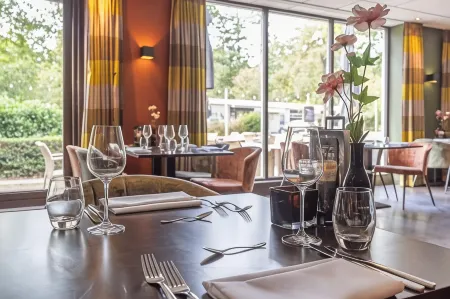 Fletcher Hotel Restaurant de Eese Отели в г. Волвега