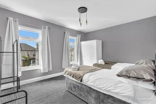 3BR, 2 bath, driveway, garden Hotel a Lewes District